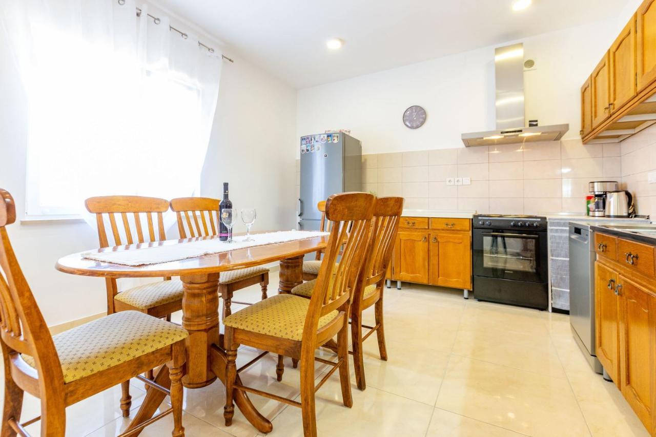 Sjor 2 Bdr Apartment W Grill Zadar Zewnętrze zdjęcie